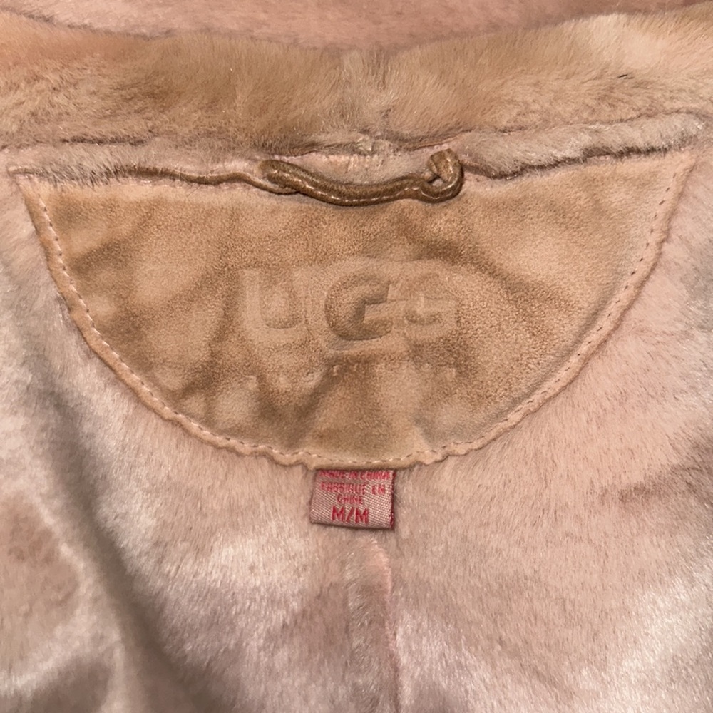 Women’s Ugg Jacket - Picture 5 of 7